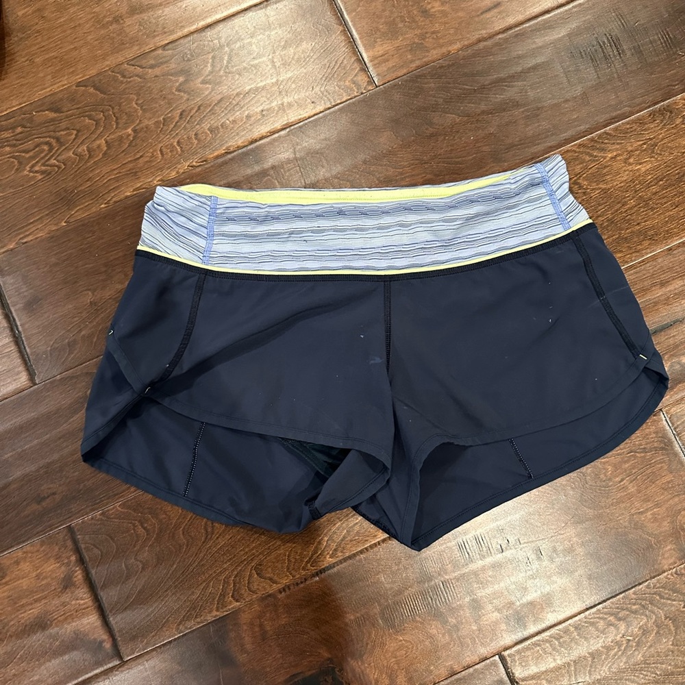 Lulu shorts size 6